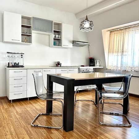 Budapest Residence Бухарест Екстер'єр фото