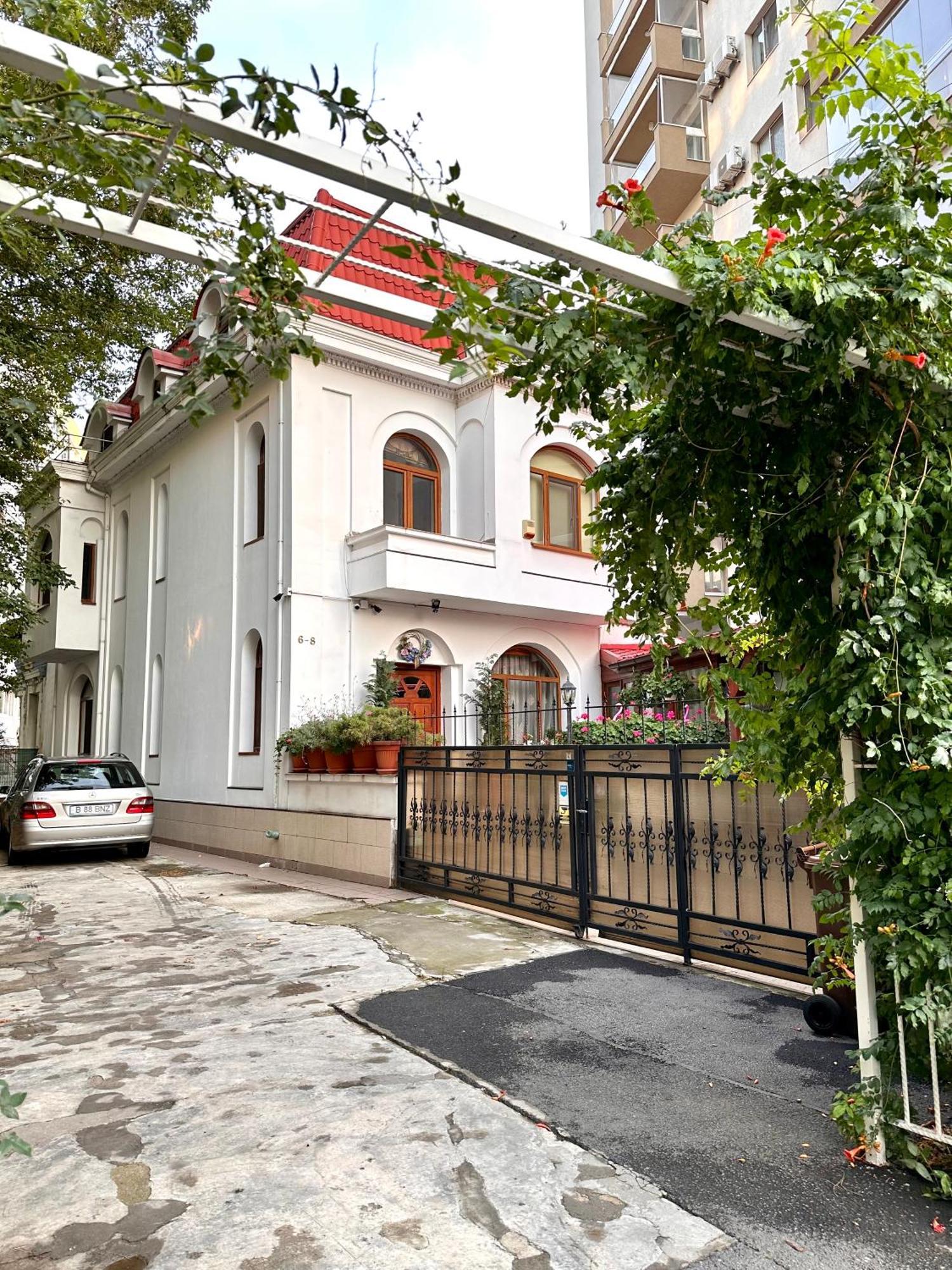 Budapest Residence Бухарест Екстер'єр фото